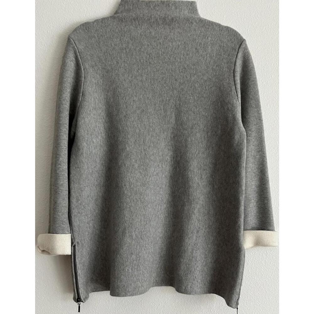 Tahari Sweater Women’s Medium Colorblock Wrist Soft Stretch Grey Ivory NWT